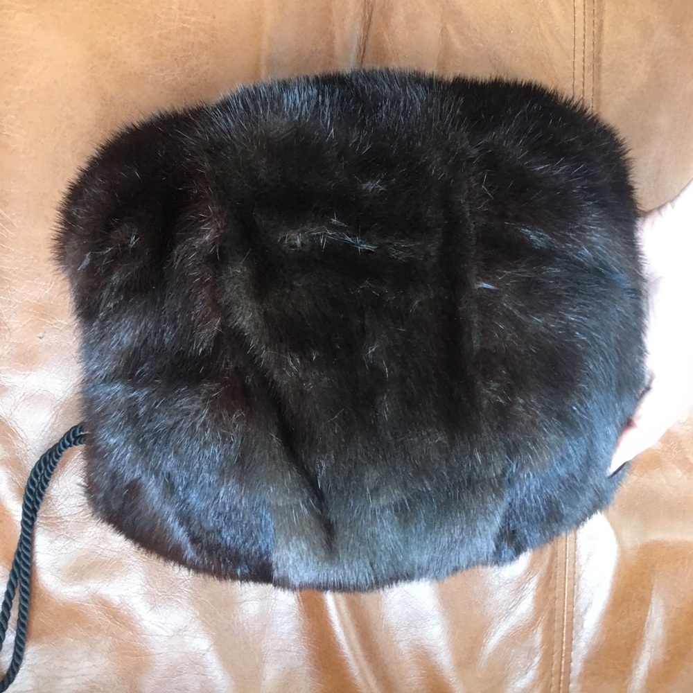 Gorgeous muff!